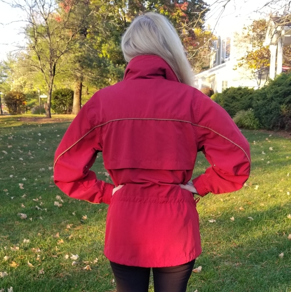 L. L. Bean Mountain Classic Red Anorak with New Buffalo Plaid Scarf, Small, $54 - Picture 4 of 17